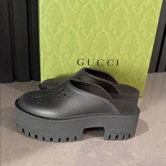 Gucci GG Black rubber Women's Platform Clogs ๐ค๐ค๐ค - Picture 9 of 12